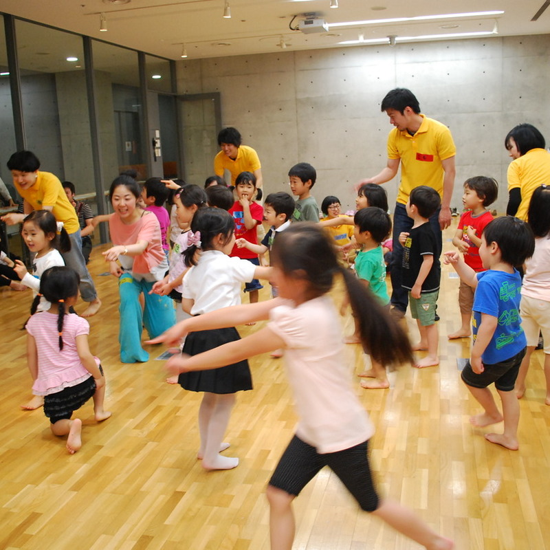 2013年5月19日（日）<br>「ふりふりくるーり、だんだん？ダンス！！」<br>（幼児クラス）in東大