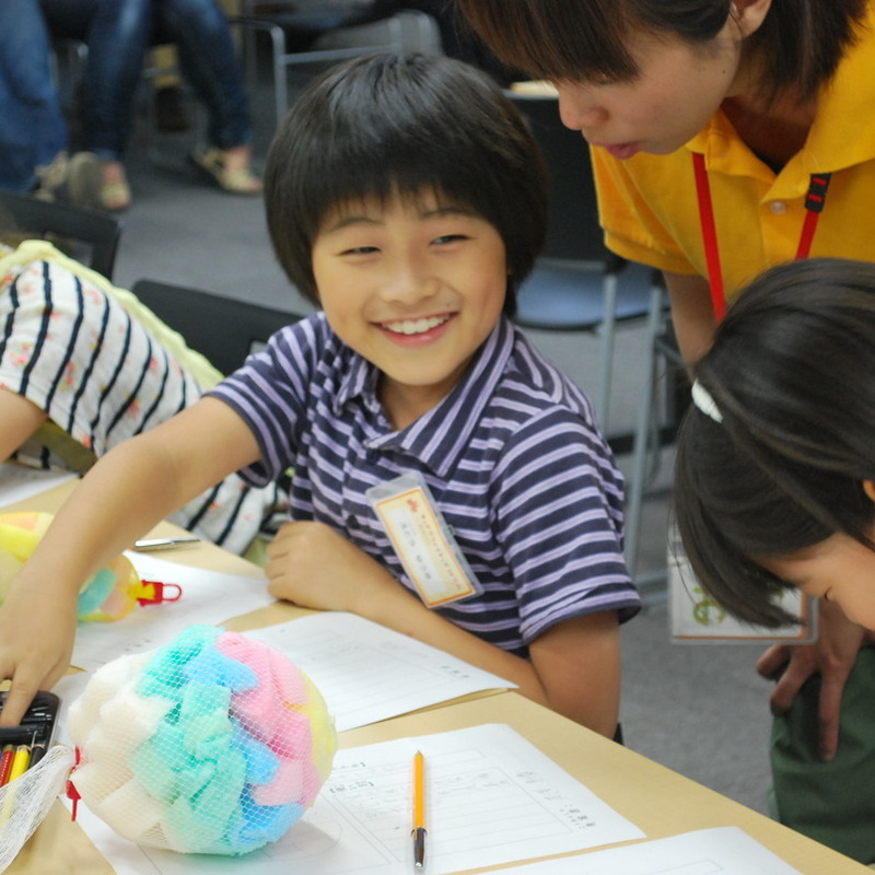 2012年6月10日（日）「スポンジ袋とその使い方の考案」（小学生クラス）in慶應日吉